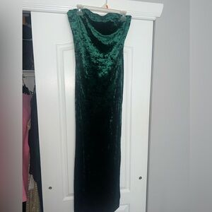 Forever 21 Green Cowl Neck Sleeveless Maxi Gown